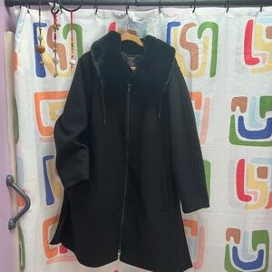 Isaac Mizrahi black winter coat
